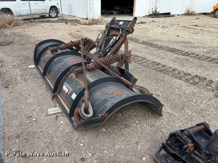 image for item EA4680 2007 International 7500 dump truck