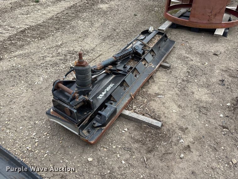 image for item EA4680 2007 International 7500 dump truck