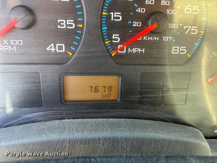 image for item EA4680 2007 International 7500 dump truck