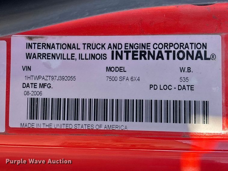 image for item EA4680 2007 International 7500 dump truck