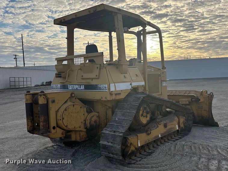 image for item EA4681 1996 Caterpillar D4H XL dozer