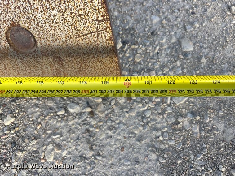 image for item EA4681 1996 Caterpillar D4H XL dozer