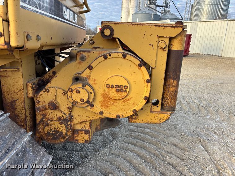 image for item EA4681 1996 Caterpillar D4H XL dozer