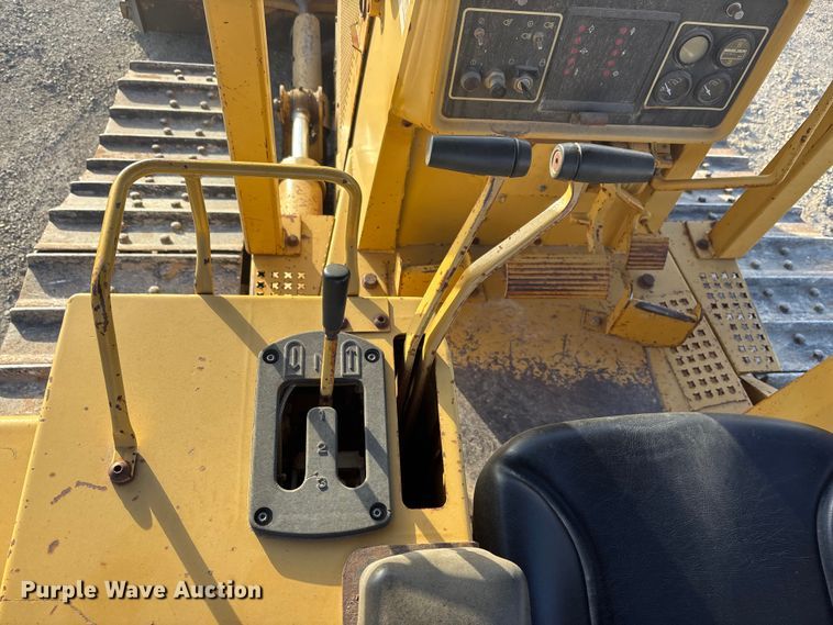 image for item EA4681 1996 Caterpillar D4H XL dozer