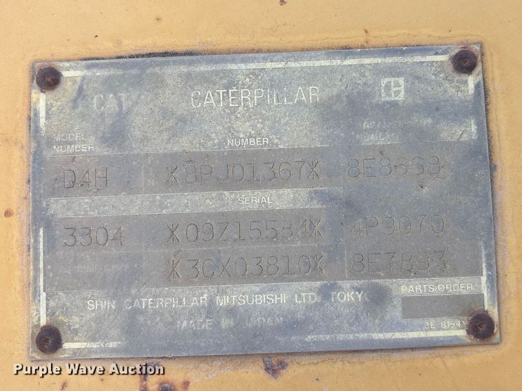 image for item EA4681 1996 Caterpillar D4H XL dozer