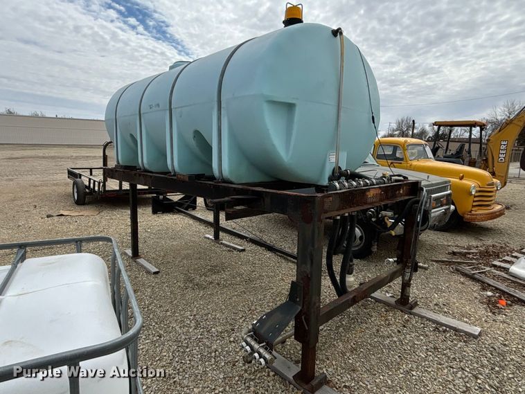 image for item EA4682 2006 Henderson LAS1065 Anti-ice Tank