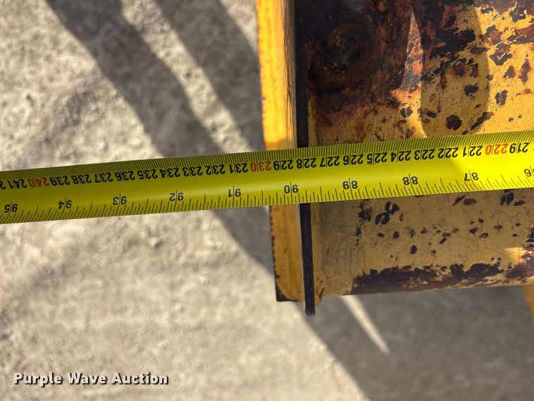 image for item EA4685 1999 John Deere 310SE backhoe