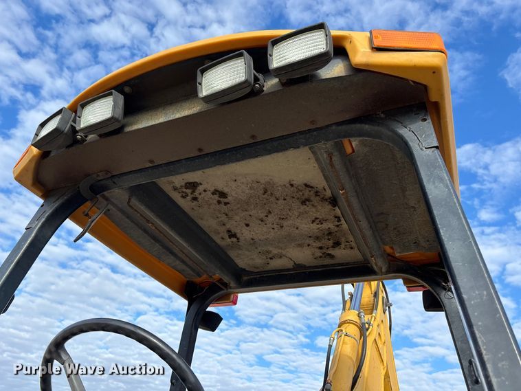 image for item EA4685 1999 John Deere 310SE backhoe