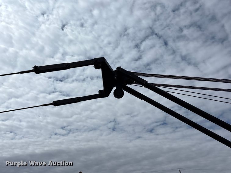 image for item EA4686 1970 Link-Belt LS-118 crane