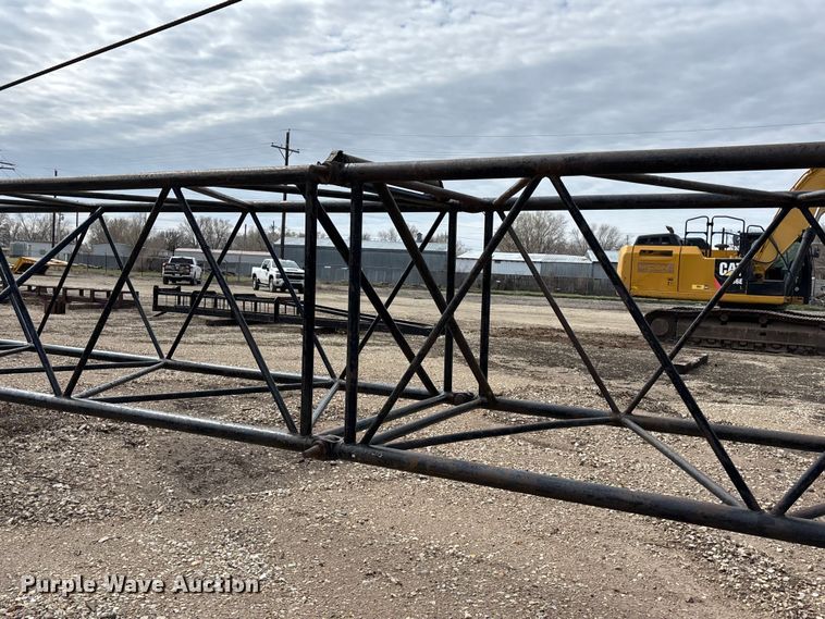 image for item EA4686 1970 Link-Belt LS-118 crane