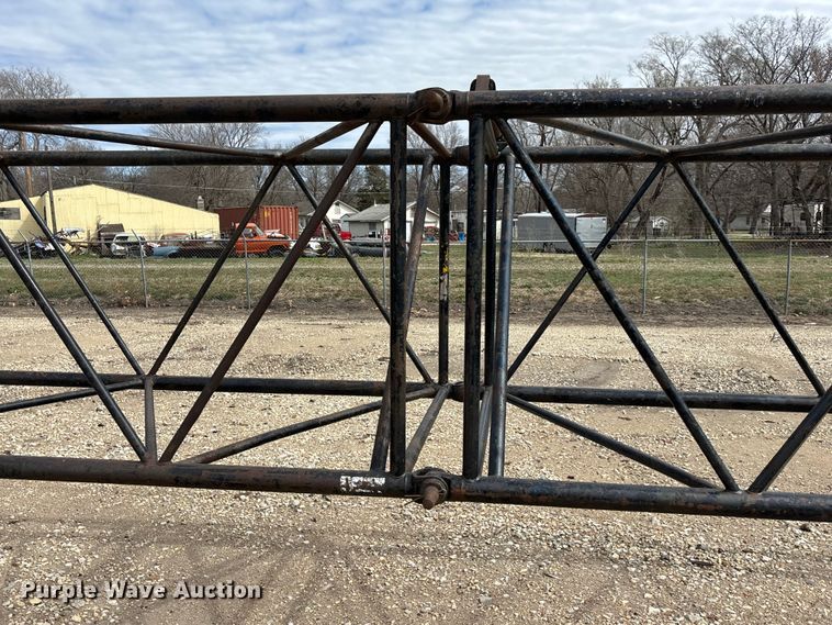 image for item EA4686 1970 Link-Belt LS-118 crane