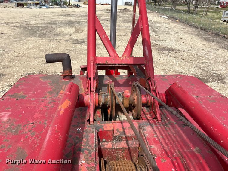 image for item EA4686 1970 Link-Belt LS-118 crane