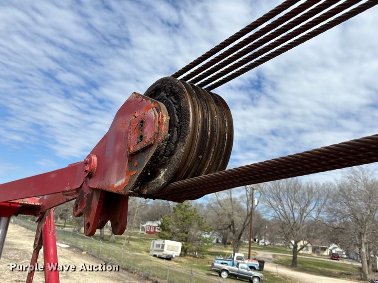 image for item EA4686 1970 Link-Belt LS-118 crane