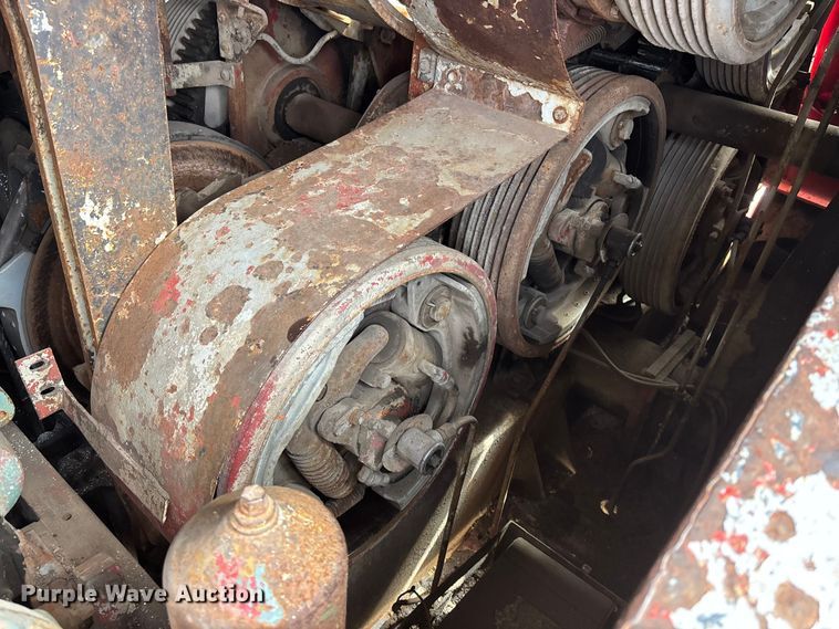 image for item EA4686 1970 Link-Belt LS-118 crane