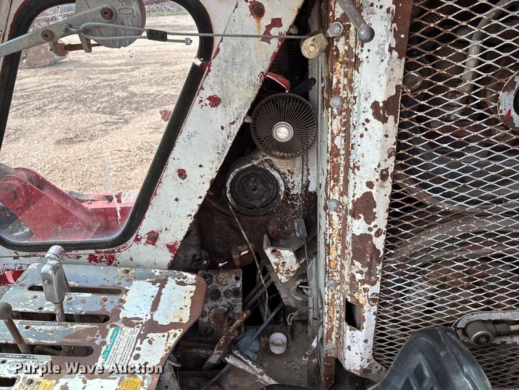 image for item EA4686 1970 Link-Belt LS-118 crane