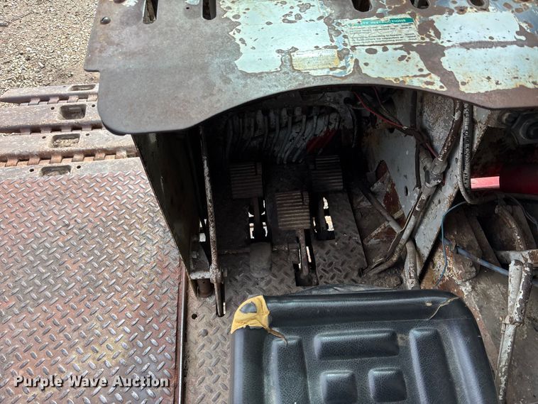 image for item EA4686 1970 Link-Belt LS-118 crane