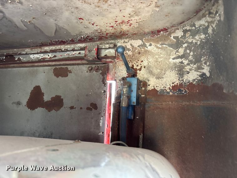 image for item EA4686 1970 Link-Belt LS-118 crane