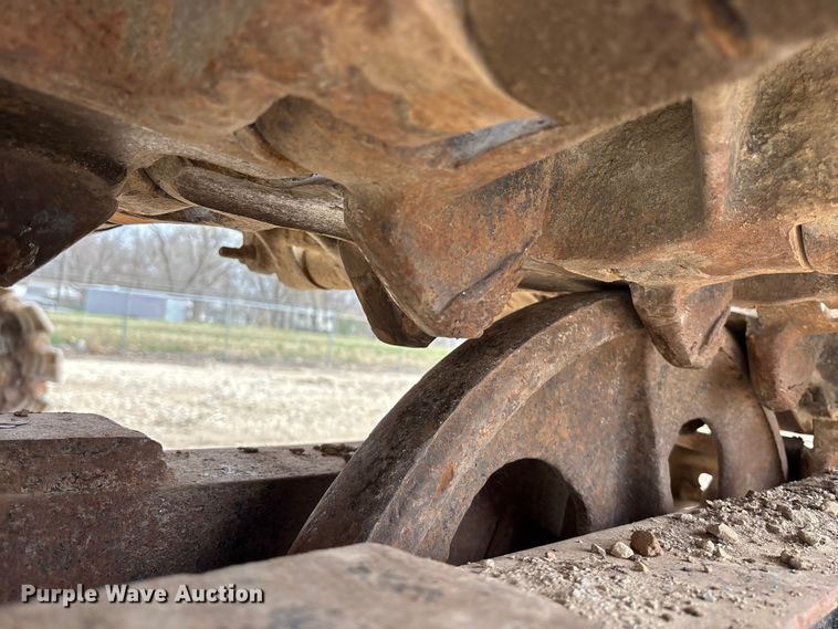 image for item EA4686 1970 Link-Belt LS-118 crane