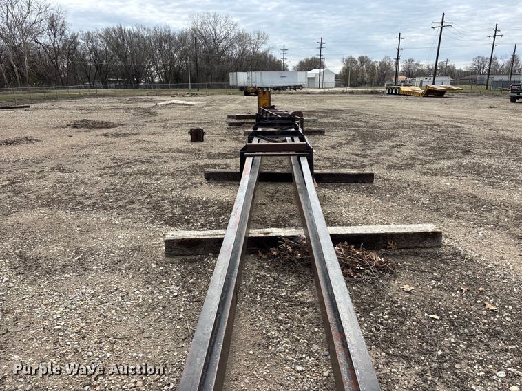 image for item EA4690 Pile driver