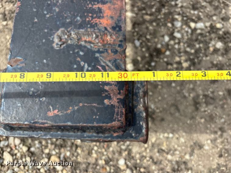 image for item EA4690 Pile driver