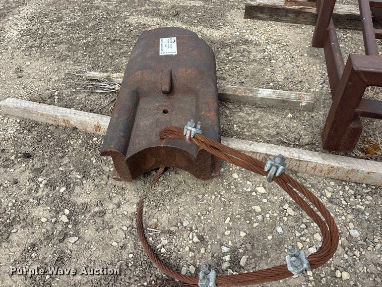 image for item EA4690 Pile driver