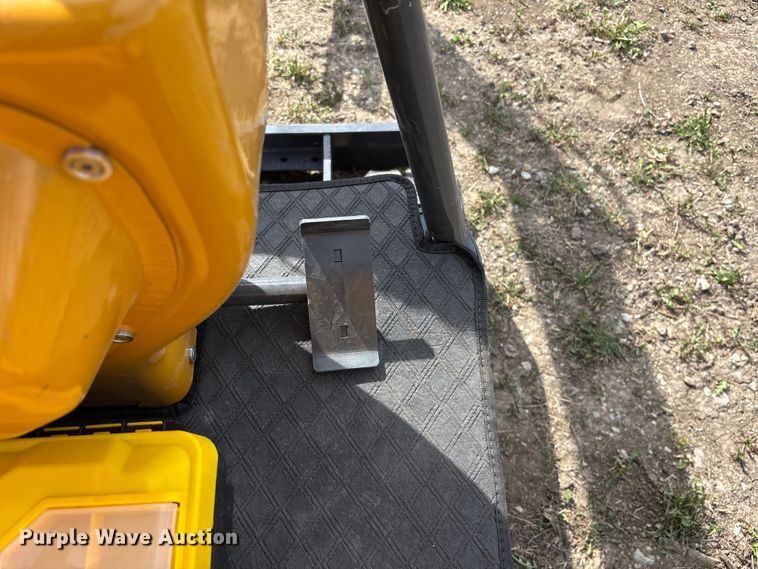 image for item EA4705 2025 CFG Industrial MX12R mini excavator