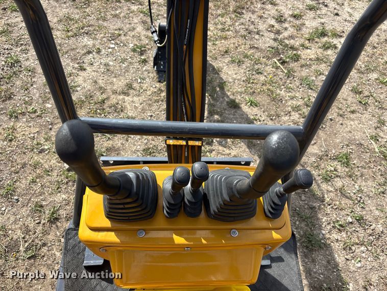 image for item EA4705 2025 CFG Industrial MX12R mini excavator