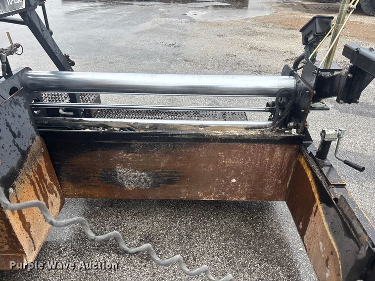 image for item EA4741 2008 Caterpillar AP-1000-D paver