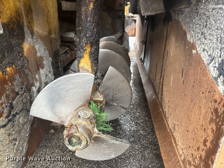 image for item EA4741 2008 Caterpillar AP-1000-D paver