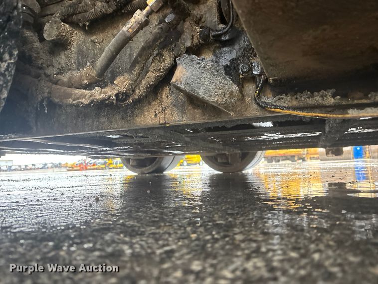 image for item EA4741 2008 Caterpillar AP-1000-D paver