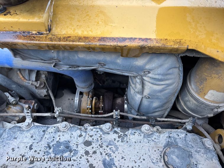 image for item EA4741 2008 Caterpillar AP-1000-D paver