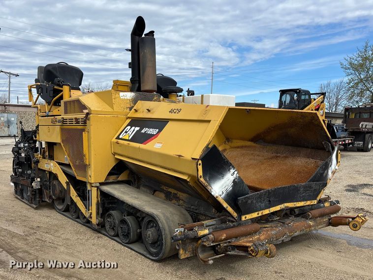 image for item EA4742 2009 Caterpillar AP-1055D paver