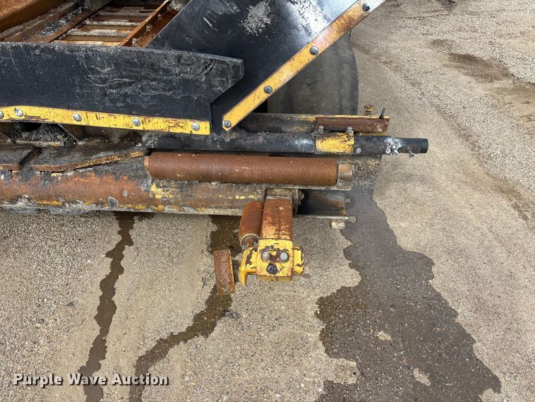 image for item EA4742 2009 Caterpillar AP-1055D paver