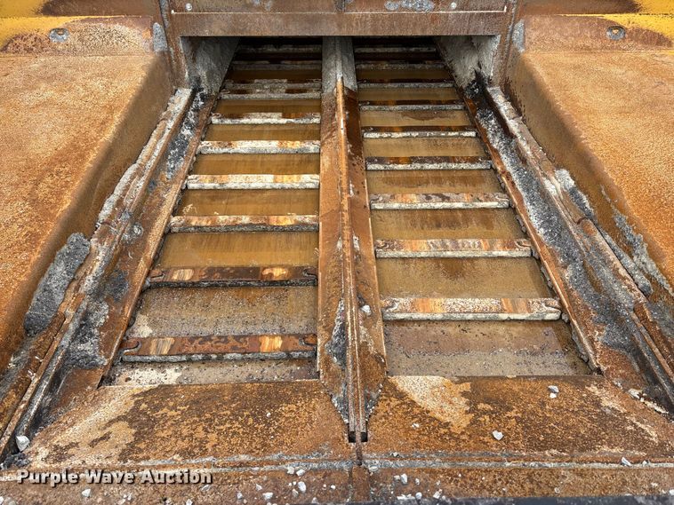 image for item EA4742 2009 Caterpillar AP-1055D paver