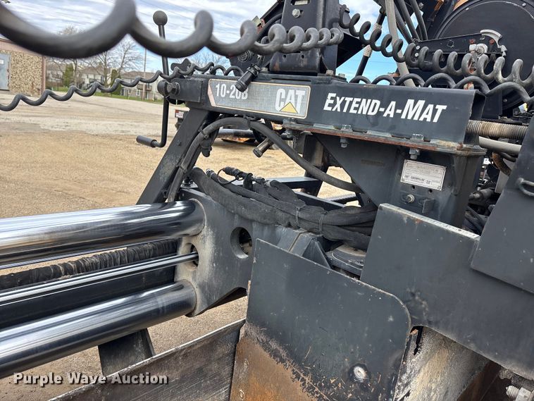 image for item EA4742 2009 Caterpillar AP-1055D paver