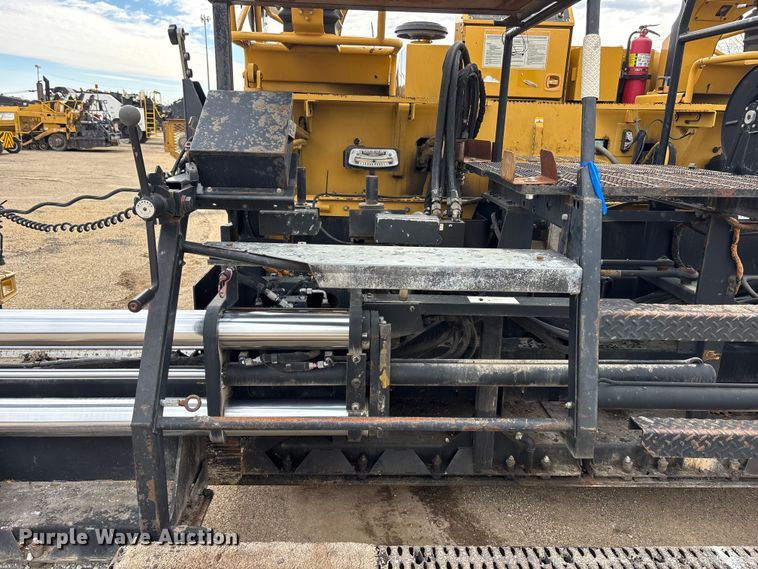 image for item EA4742 2009 Caterpillar AP-1055D paver