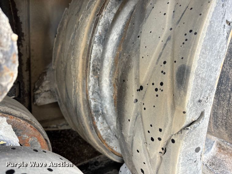 image for item EA4742 2009 Caterpillar AP-1055D paver