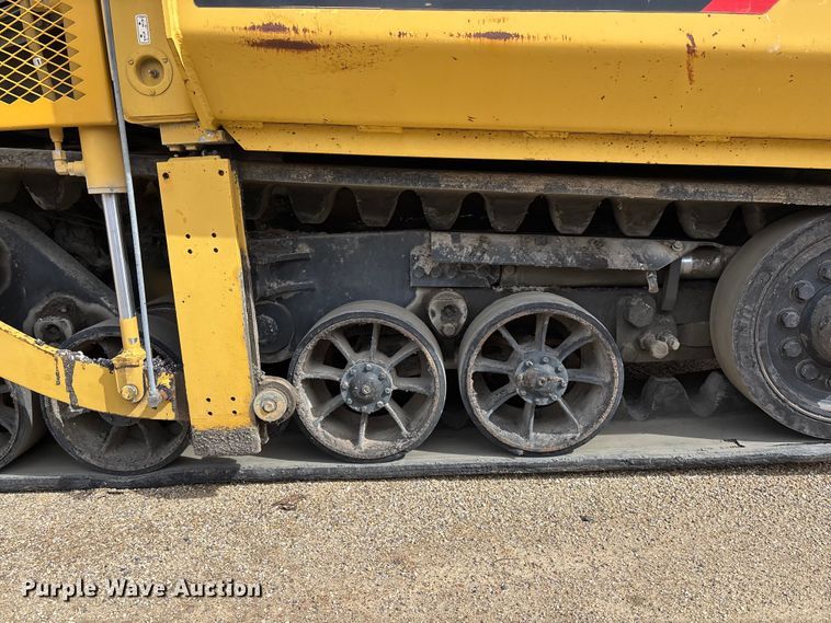 image for item EA4742 2009 Caterpillar AP-1055D paver