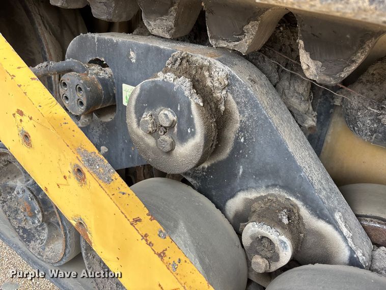 image for item EA4742 2009 Caterpillar AP-1055D paver
