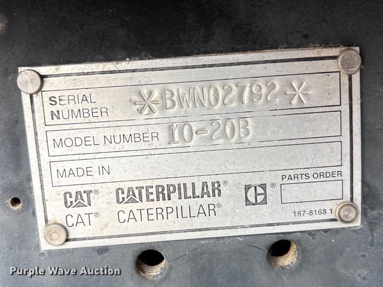image for item EA4742 2009 Caterpillar AP-1055D paver