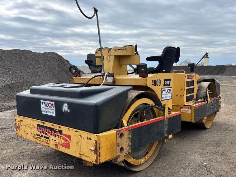 image for item EA4743 1999 Hypac C778B double drum vibratory roller