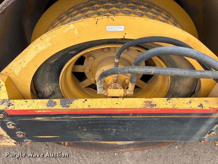 image for item EA4743 1999 Hypac C778B double drum vibratory roller