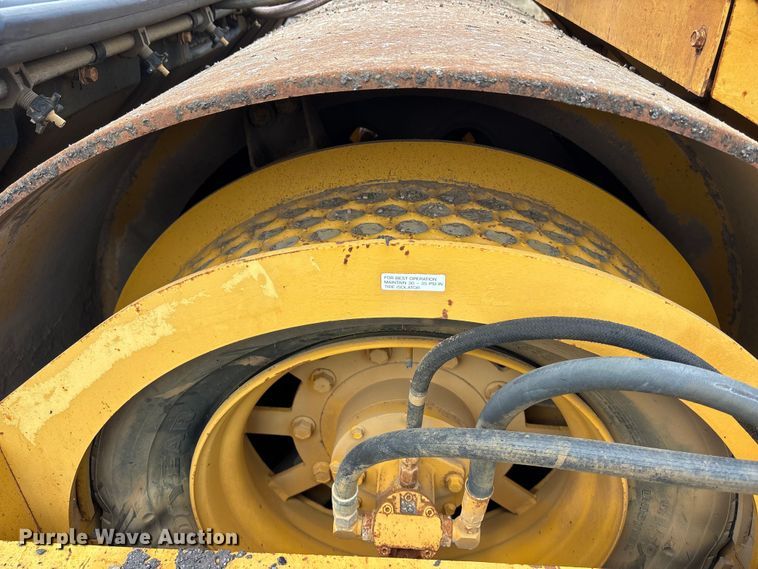 image for item EA4743 1999 Hypac C778B double drum vibratory roller