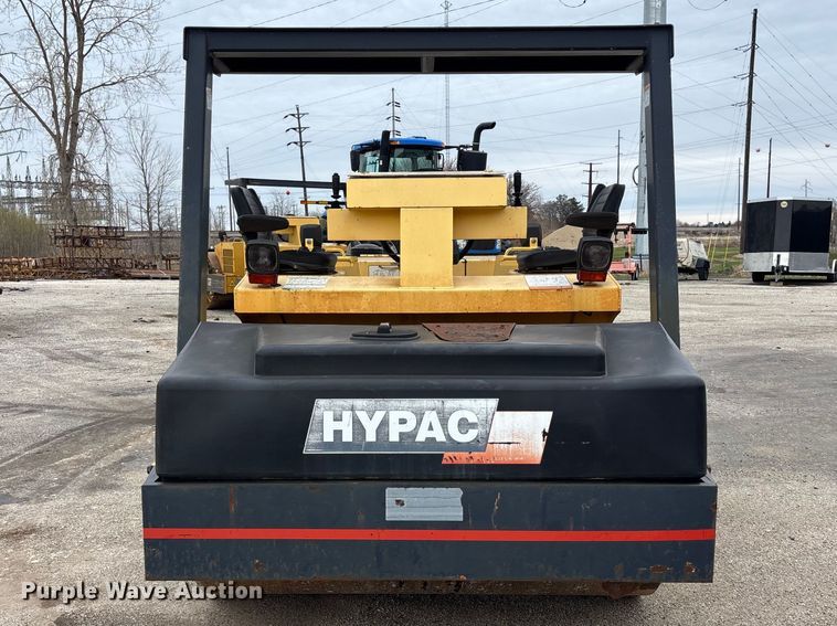 image for item EA4744 Hypac C778B double drum vibratory roller