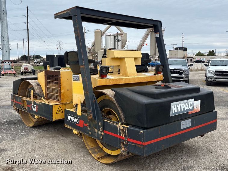 image for item EA4744 Hypac C778B double drum vibratory roller