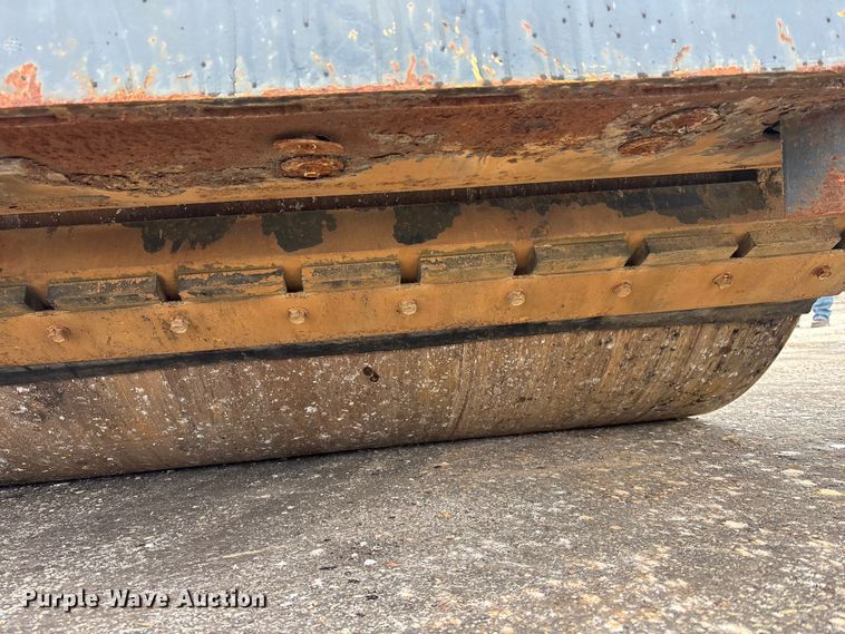 image for item EA4744 Hypac C778B double drum vibratory roller