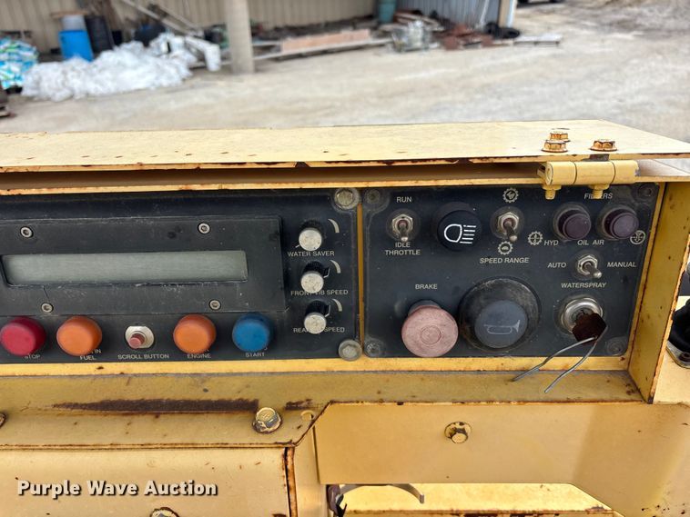 image for item EA4744 Hypac C778B double drum vibratory roller