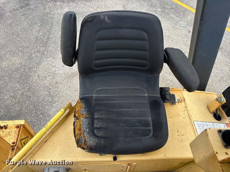 image for item EA4744 Hypac C778B double drum vibratory roller