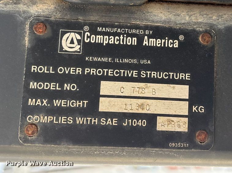 image for item EA4744 Hypac C778B double drum vibratory roller