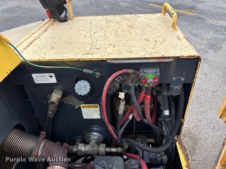 image for item EA4744 Hypac C778B double drum vibratory roller